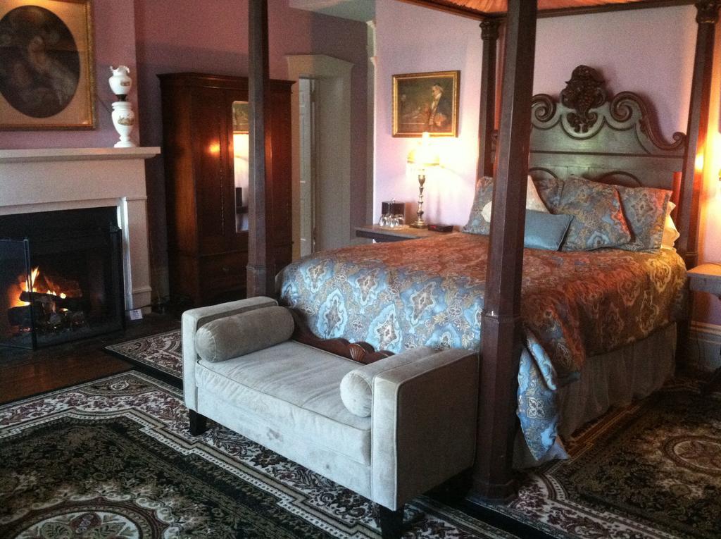 Corners Mansion Inn - A Bed And Breakfast Vicksburg Bagian luar foto
