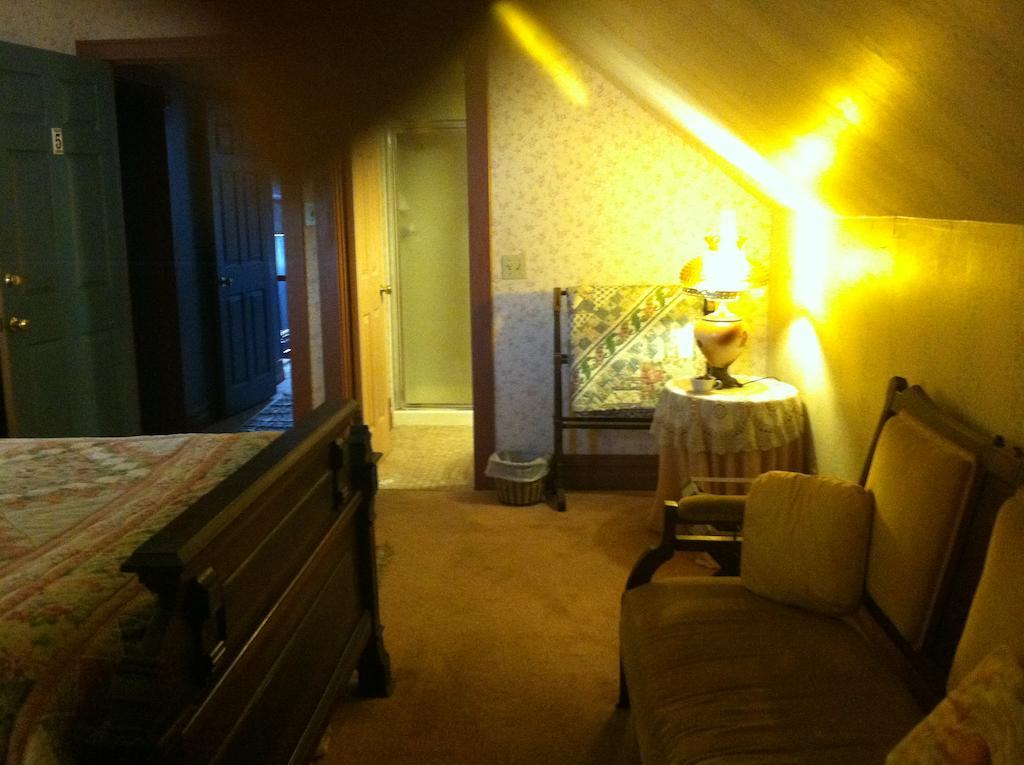 Corners Mansion Inn - A Bed And Breakfast Vicksburg Bagian luar foto