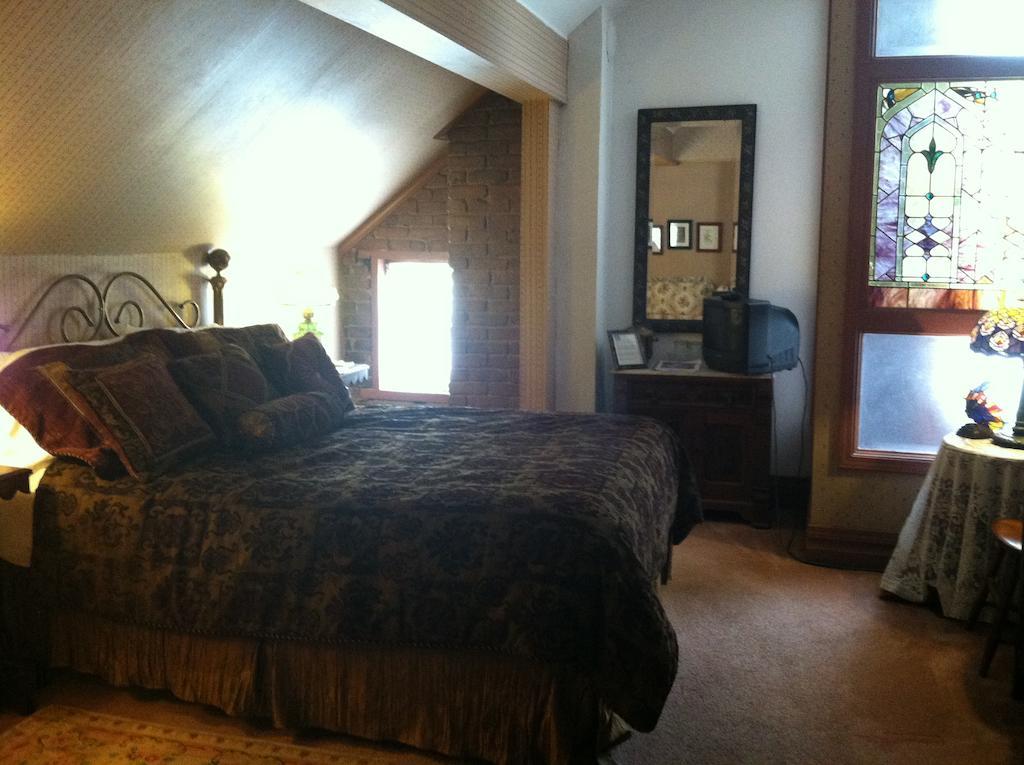 Corners Mansion Inn - A Bed And Breakfast Vicksburg Bagian luar foto