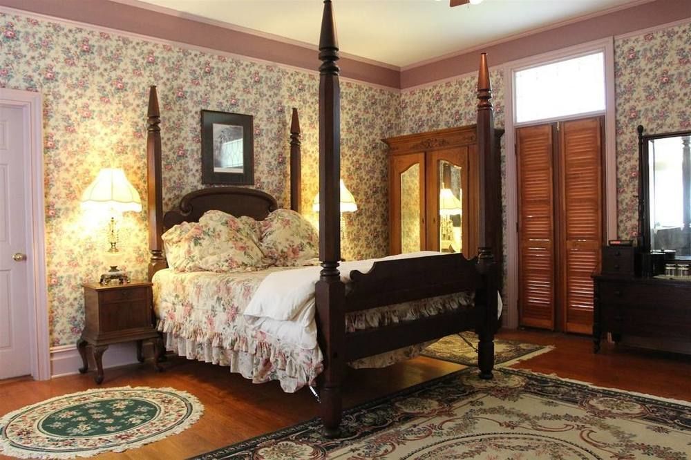 Corners Mansion Inn - A Bed And Breakfast Vicksburg Bagian luar foto