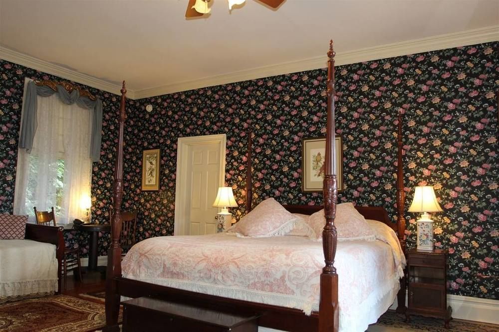Corners Mansion Inn - A Bed And Breakfast Vicksburg Bagian luar foto