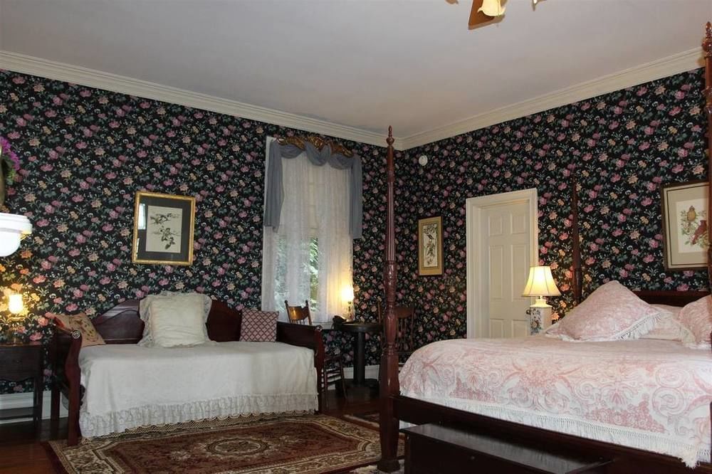 Corners Mansion Inn - A Bed And Breakfast Vicksburg Bagian luar foto